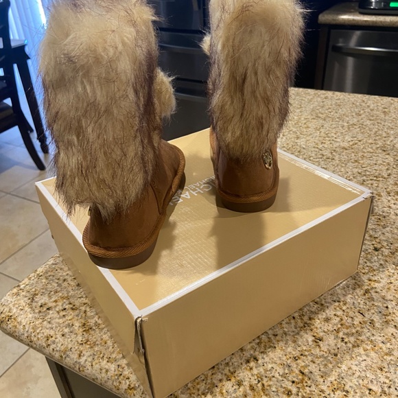 MK ALYONA CHESTNUT FAUX SUEDE FUR BOOTS - Picture 4 of 5